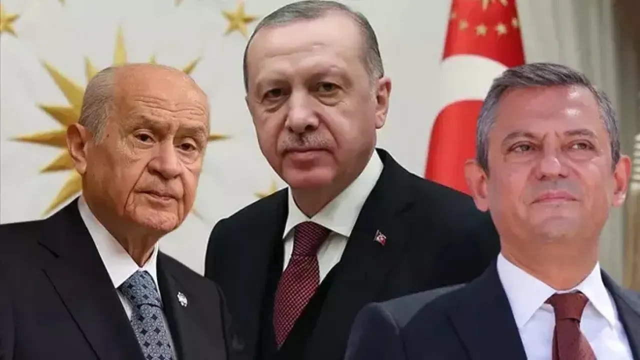 Cumhurbaşkanı Erdoğan’dan Bahçeli ile Özel’e yeni yıl tebriği